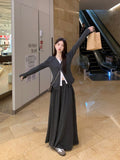 Early And Early Autumn Atmosphere Wearing A Set Of High-End Knitted Dress Women's Set 2026 New Long Dress