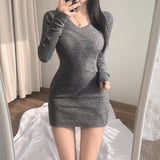 The Long Sleeve Of The Women's Long-Sleeved In The Waist V-Necked Dress Highlights The Sexy Tight Body Of The Hips In The Bottom Of The Summer Sweet And Spicy Skirt