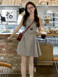 French Retro Gray Floral Vest Dress Women's Summer New Korean Niche Design Waist Thin Skirt
