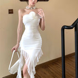 White Tset Dress Girl Summer Sexy Pure Lusty Sweet Design Sense Irregular Shoulder Waist Small White Dress
