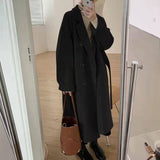 Hairy Coat Woman's Long 2025 Autumn And Winter New Hepburn Style Temperament Small Loose Thick Coat