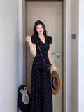 High Sensational Temperament V-Neck Waist Dress 2026 New French Black Wave Dot Short-Sleeved Dress Dress Women's Summer