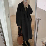 Hairy Coat Woman's Long 2025 Autumn And Winter New Hepburn Style Temperament Small Loose Thick Coat