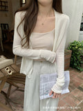 Early Autumn Languid Style Design Thin Soft Knitted Coat Small Cardigan New Simple Niche Roll Side Short Top