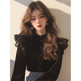 French Hepburn Black Velvet Top Women 2025 Early Autumn New Unique Super-Looking Shirt Temperament Elegant