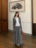Early And Early Autumn Atmosphere Wearing A Set Of High-End Knitted Dress Women's Set 2026 New Long Dress