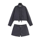 2026 New Summer Simple Wave Point Loose Coat + Body-Repair Shorts Set