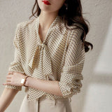 Spring And Autumn 2025 New Shirt Women Green Lining Collar With Long-Sleeved Casual Open Shirt Thin Top Woman