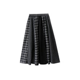 In The Autumn Of 2025, The New Art Sense Wears The Retro Design Lattice Splicing Tight Waist Skirt