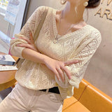 Spring 2025 Spring V-Necked Crochet Knitted Shirt Women Loose Thin Loose-Fitting Short Top