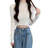 Knitted Bottom Shirt Women 2026 Early Autumn New Korean Version Of The Body Of The Short Style With A French Autumn Coat