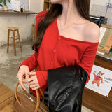 Korean Slanted Shoulder-To-Shoulder-To-Shoulder-Knitted Bottom-Up Woman 2025 Autumn And Winter Unique Beauty Wearing High-End Feel Top